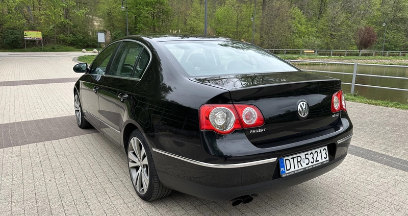 Volkswagen Passat cena 24700 przebieg: 170000, rok produkcji 2008 z Wrocław małe 379